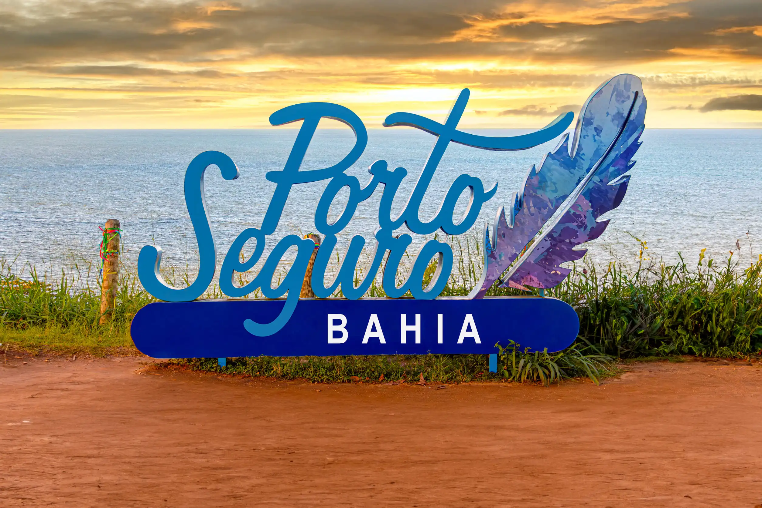 Letreiro Porto Seguro Bahia ao pôr do sol